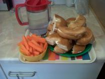 3pm snack - sweet cheese and dried apricots bagels with carrots
